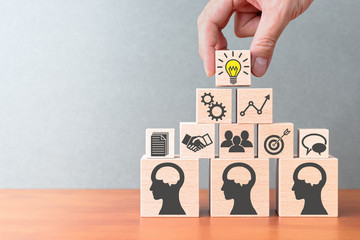 搬家一定要一家人一起搬吗 搬家乔迁必说的吉利话