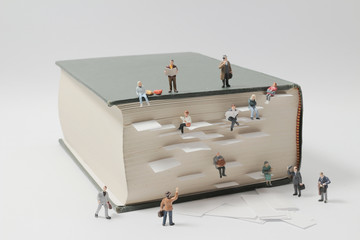 搬家一定要一家人一起搬吗 搬家乔迁必说的吉利话