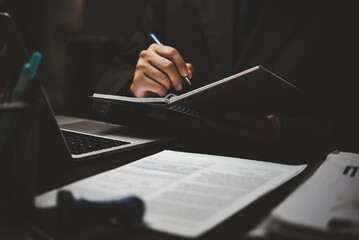 QQ空间的显示不全啊