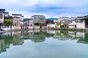 QQ空间的显示不全啊