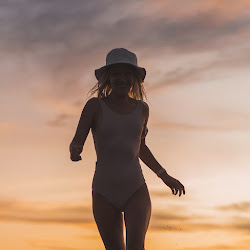 如果过给您一百万您会选那三款车 半数编辑选了保时捷