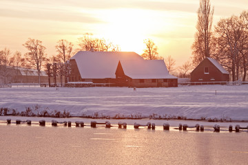 搬家一定要一家人一起搬吗 搬家乔迁必说的吉利话