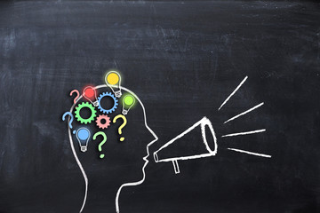 QWQ QAQ类似的这些表情都代表什么意思？